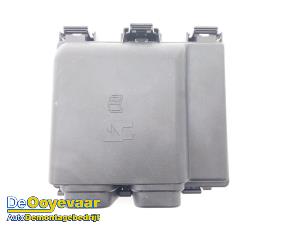 Gebruikte Zekeringkast Ford Kuga III (DFK) 2.5 PHEV 16V Prijs € 79,99 Margeregeling aangeboden door Autodemontagebedrijf De Ooyevaar