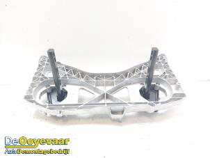 Gebruikte Subframe Volvo XC40 (XZ) Single Motor Extended Range 82 kWh Prijs € 325,00 Margeregeling aangeboden door Autodemontagebedrijf De Ooyevaar