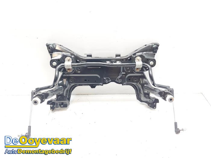 Subframe van een Ford Kuga III (DFK) 2.5 PHEV 16V 2021