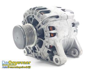 Gebruikte Dynamo Peugeot 308 (L3/L8/LB/LH/LP) 1.2 12V e-THP PureTech 110 Prijs € 19,99 Margeregeling aangeboden door Autodemontagebedrijf De Ooyevaar