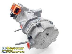 Gebruikte Aircopomp Ford Kuga III (DFK) 2.5 PHEV 16V Prijs € 549,99 Margeregeling aangeboden door Autodemontagebedrijf De Ooyevaar