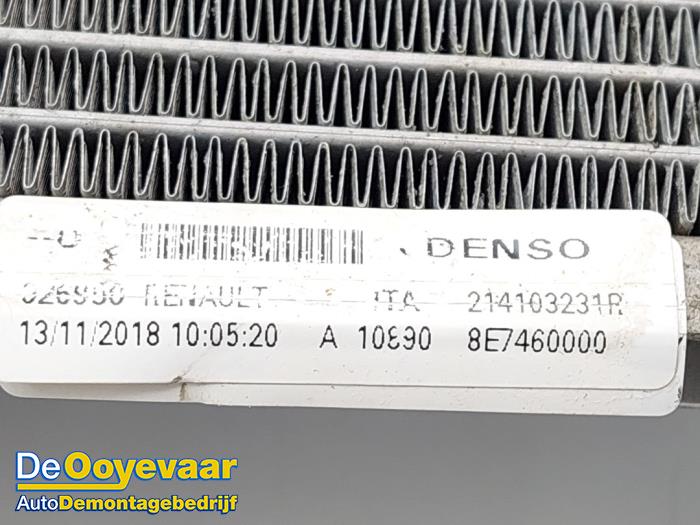 Radiateur van een Renault Kangoo Express (FW) ZE 2019