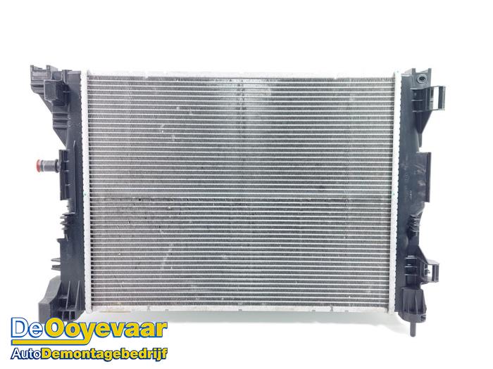 Radiateur van een Renault Kangoo Express (FW) ZE 2019