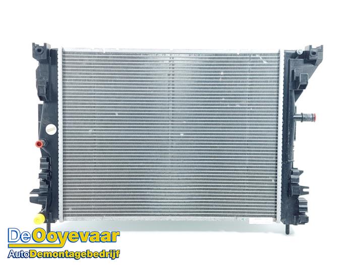 Radiateur van een Renault Kangoo Express (FW) ZE 2019