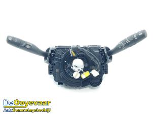 Gebruikte Licht + Raw Schakelaar Opel Crossland (X) 1.2 Turbo 12V Prijs € 299,99 Margeregeling aangeboden door Autodemontagebedrijf De Ooyevaar