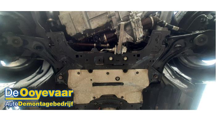 Subframe van een Ford Focus 4 Wagon 1.0 Ti-VCT EcoBoost 12V 100 2019