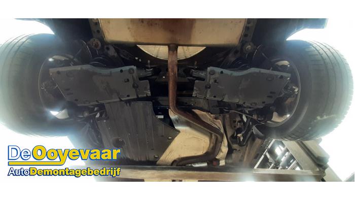 Gebruikte Subframe Ford Focus 4 Wagon 1.0 Ti-VCT EcoBoost 12V 100 Prijs € 375,00 Margeregeling aangeboden door Autodemontagebedrijf De Ooyevaar