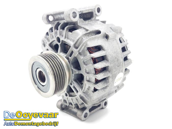 Gebruikte Dynamo Audi RS Q3 (F3B) 2.5 TFSI 20V Quattro Prijs € 279,99 Margeregeling aangeboden door Autodemontagebedrijf De Ooyevaar