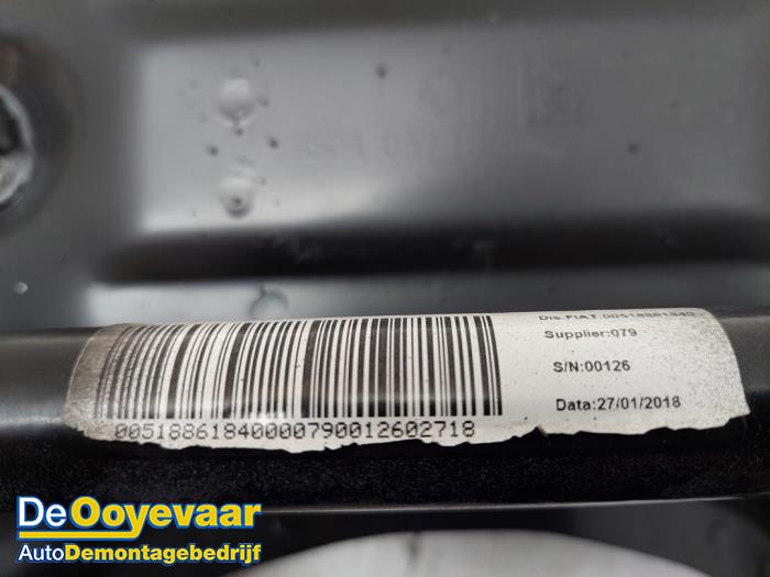 Subframe van een Opel Combo 1.3 CDTI 16V 2018