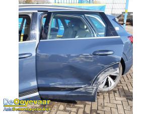 Gebruikte Deur 4Deurs links-achter Audi Q8 E-tron (GEG) 50 Quattro 95 kWh Prijs € 299,99 Margeregeling aangeboden door Autodemontagebedrijf De Ooyevaar