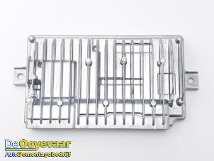 Gebruikte Parkeerhulp computer Mercedes EQS (X296) 450+ 108/118 kWh Prijs € 349,99 Margeregeling aangeboden door Autodemontagebedrijf De Ooyevaar