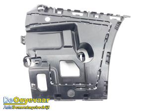 Gebruikte Bumpersteun rechts-achter BMW 4 serie Gran Coupe (F36) 420i 2.0 TwinPower Turbo 16V Prijs € 19,99 Margeregeling aangeboden door Autodemontagebedrijf De Ooyevaar