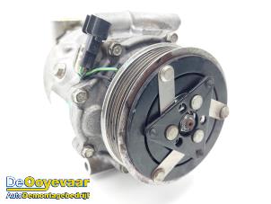 Gebruikte Pomp Airco Ford Transit 2.2 TDCi 16V Euro 5 Prijs € 89,99 Margeregeling aangeboden door Autodemontagebedrijf De Ooyevaar