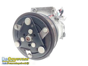 Gebruikte Aircopomp Renault Scénic IV (RFAJ) 1.3 TCE 160 16V Prijs € 75,00 Margeregeling aangeboden door Autodemontagebedrijf De Ooyevaar