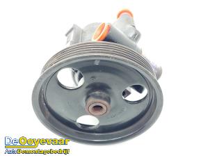 Gebruikte Servopomp Dacia Duster (HS) 1.6 16V 4x4 Prijs € 19,99 Margeregeling aangeboden door Autodemontagebedrijf De Ooyevaar