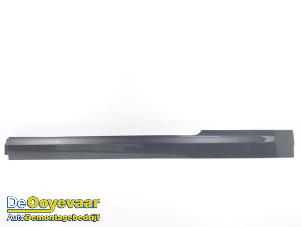 Gebruikte Sierlijst Ford Transit Custom 2.0 EcoBlue 136 Prijs € 175,00 Margeregeling aangeboden door Autodemontagebedrijf De Ooyevaar