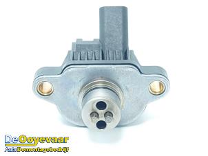 Gebruikte Nokkenas Verstelling Volvo V60 II (ZW) 2.0 B3 16V Mild Hybrid Prijs € 149,99 Margeregeling aangeboden door Autodemontagebedrijf De Ooyevaar