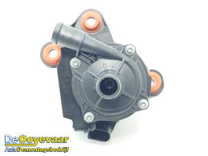 Gebruikte Extra waterpomp Audi Q8 E-tron (GEG) 50 Quattro 95 kWh Prijs € 149,99 Margeregeling aangeboden door Autodemontagebedrijf De Ooyevaar