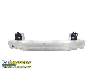 Gebruikte Bumperbalk voor Audi Q8 E-tron (GEG) 50 Quattro 95 kWh Prijs € 149,99 Margeregeling aangeboden door Autodemontagebedrijf De Ooyevaar