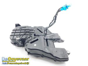 Gebruikte Adblue tank Ford Transit Custom 2.0 EcoBlue 136 Prijs € 499,99 Margeregeling aangeboden door Autodemontagebedrijf De Ooyevaar