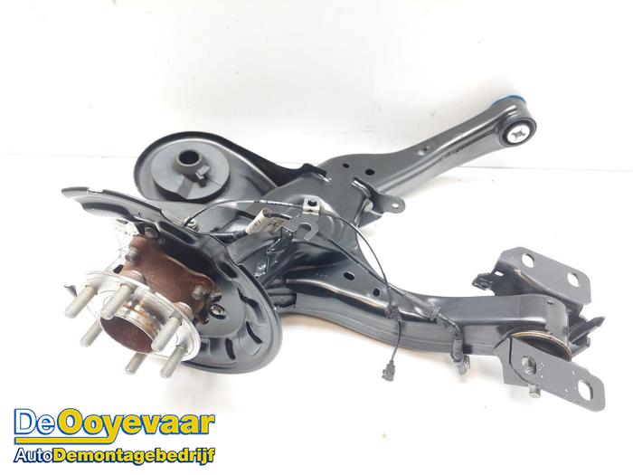 Draagarm rechts-achter van een Ford Transit Custom 2.0 EcoBlue 136 2024