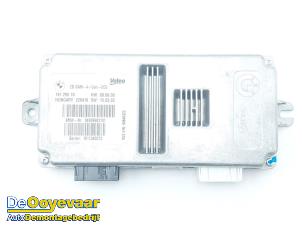 Gebruikte Camera module BMW X5 (F15) xDrive 40e 2.0 Prijs € 199,99 Margeregeling aangeboden door Autodemontagebedrijf De Ooyevaar