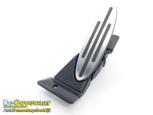 Gebruikte Gaspedaal Mini Mini (F56) 1.5 12V Cooper Prijs € 19,99 Margeregeling aangeboden door Autodemontagebedrijf De Ooyevaar