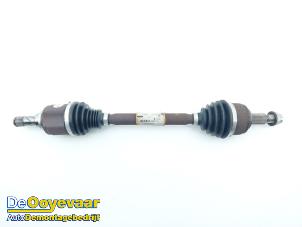 Gebruikte Aandrijfas links-voor Renault Kangoo Express (FW) 1.5 dCi 115 Prijs € 99,99 Margeregeling aangeboden door Autodemontagebedrijf De Ooyevaar