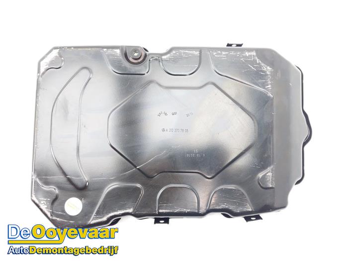 Gebruikte Carterpan Mercedes C (W205) C-350 e 2.0 16V Prijs € 49,99 Margeregeling aangeboden door Autodemontagebedrijf De Ooyevaar