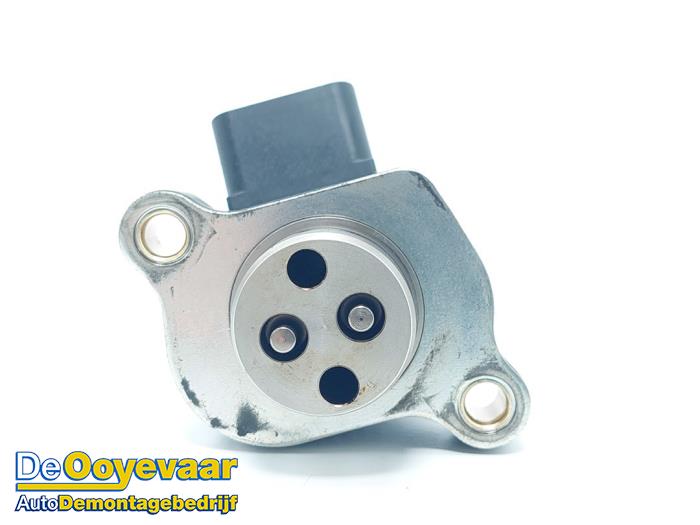 Nokkenas Verstelling van een Mercedes-Benz CLA (118.3) 1.3 CLA-180 Turbo 16V 2019