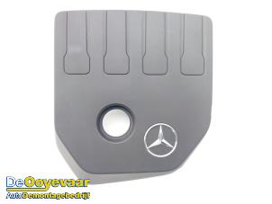 Gebruikte Afdekplaat motor Mercedes CLA (118.3) 1.3 CLA-180 Turbo 16V Prijs € 29,99 Margeregeling aangeboden door Autodemontagebedrijf De Ooyevaar