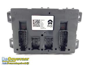 Gebruikte Computer Body Control NIO EL6 75/100 kWh Prijs € 175,00 Margeregeling aangeboden door Autodemontagebedrijf De Ooyevaar