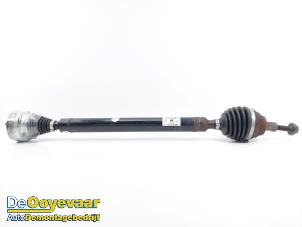 Gebruikte Aandrijfas rechts-voor Seat Leon (5FB) 1.4 TSI Ecomotive 16V Prijs € 19,99 Margeregeling aangeboden door Autodemontagebedrijf De Ooyevaar