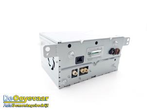 Gebruikte Regelunit Multi Media Polestar Polestar 2 69/70kWh EV Single Standard Range Prijs € 499,99 Margeregeling aangeboden door Autodemontagebedrijf De Ooyevaar