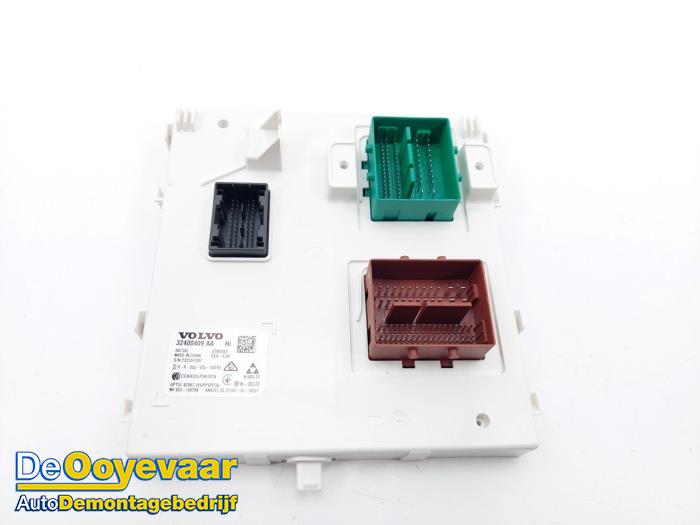 Computer Body Control van een Polestar Polestar 2 69/70kWh EV Single Standard Range 2024