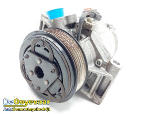 Gebruikte Pomp Airco Renault Express 1.5 dCi 95 Prijs € 149,99 Margeregeling aangeboden door Autodemontagebedrijf De Ooyevaar