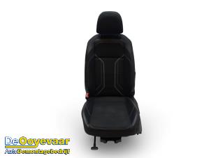 Gebruikte Stoel links Volkswagen Polo VI (AW1) 1.0 TSI 12V Prijs € 99,99 Margeregeling aangeboden door Autodemontagebedrijf De Ooyevaar