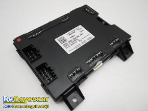 Gebruikte Bodycontrol Module Tesla Model S 75D Prijs € 119,99 Margeregeling aangeboden door Autodemontagebedrijf De Ooyevaar