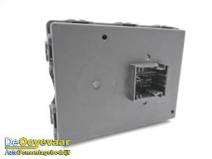 Gebruikte Module keyless vehicle Volkswagen Passat (3G2) 1.4 TSI 16V Prijs € 49,99 Margeregeling aangeboden door Autodemontagebedrijf De Ooyevaar