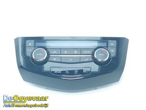 Gebruikte Kachel Bedieningspaneel Nissan Qashqai (J11) 1.6 DIG-T 163 16V Prijs € 29,99 Margeregeling aangeboden door Autodemontagebedrijf De Ooyevaar