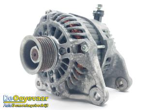 Gebruikte Alternator Mazda 3 (BM/BN) 2.0 SkyActiv-G 16V Prijs € 39,99 Margeregeling aangeboden door Autodemontagebedrijf De Ooyevaar