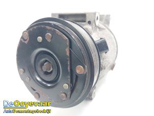 Gebruikte Aircopomp Renault Trafic New (FL) 2.5 dCi 16V 135 Prijs € 19,99 Margeregeling aangeboden door Autodemontagebedrijf De Ooyevaar