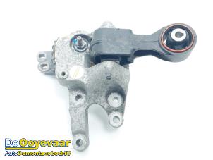 Gebruikte Motorsteun Toyota ProAce (MDX) 2.0 D4-D Prijs € 39,99 Margeregeling aangeboden door Autodemontagebedrijf De Ooyevaar