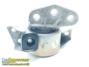 Gebruikte Motorsteun Opel Corsa E 1.0 SIDI Turbo 12V Prijs € 9,99 Margeregeling aangeboden door Autodemontagebedrijf De Ooyevaar