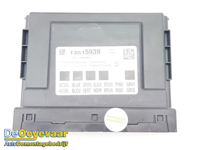 Computer Body Control van een Opel Corsa E 1.0 SIDI Turbo 12V 2019