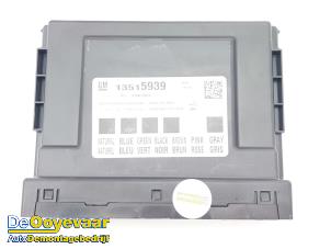 Gebruikte Computer Body Control Opel Corsa E 1.0 SIDI Turbo 12V Prijs € 25,00 Margeregeling aangeboden door Autodemontagebedrijf De Ooyevaar