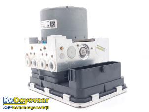 Gebruikte ABS Pomp BMW 3 serie (G20) 330e xDrive 2.0 TwinPower Turbo 16V Prijs € 299,99 Margeregeling aangeboden door Autodemontagebedrijf De Ooyevaar