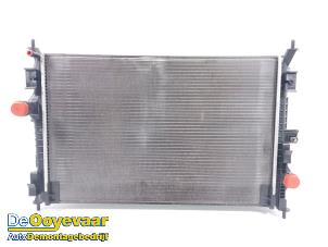 Gebruikte Radiateur Peugeot 308 (L3/L8/LB/LH/LP) 1.2 12V e-THP PureTech 110 Prijs € 15,00 Margeregeling aangeboden door Autodemontagebedrijf De Ooyevaar