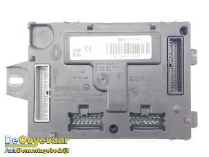 Gebruikte BCM Dacia Logan MCV II/Sandero Wagon (7S) 0.9 TCE 12V LPG Prijs € 29,99 Margeregeling aangeboden door Autodemontagebedrijf De Ooyevaar