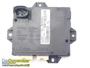 Gebruikte Module Centrale Deurvergrendeling Opel Vivaro 1.6 CDTi BiTurbo 145 Prijs € 69,99 Margeregeling aangeboden door Autodemontagebedrijf De Ooyevaar